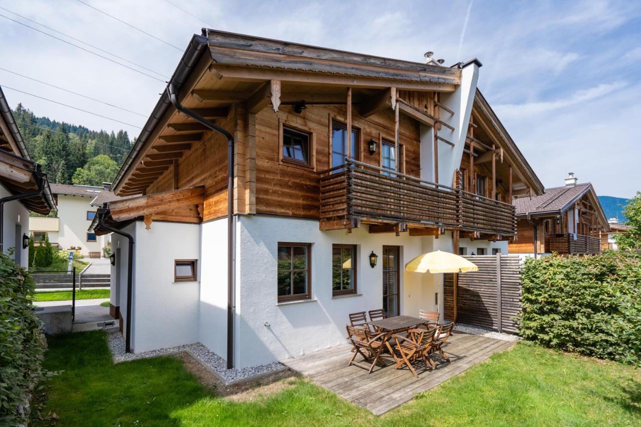 Alpenchalets Flachauer Gutshof Exterior photo